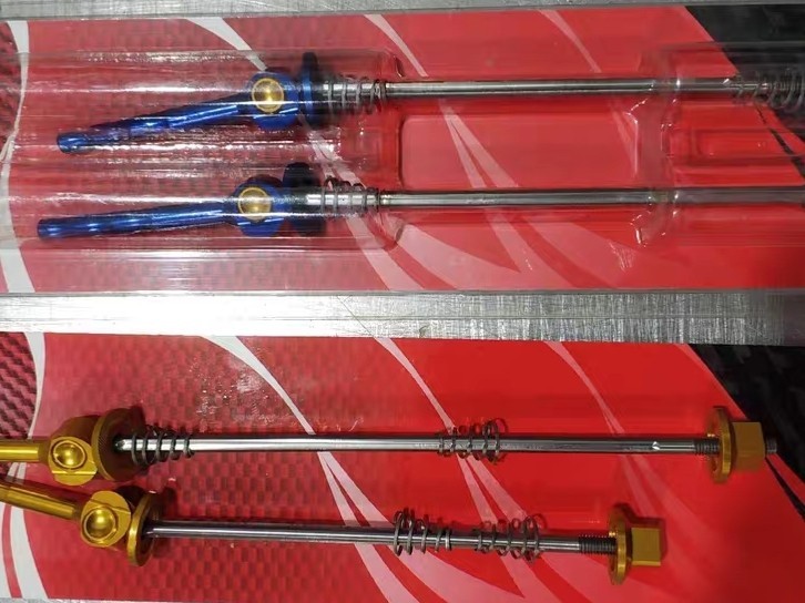 Token TK235 Super Lite Titanium MTB QR Skewer Gold 45g