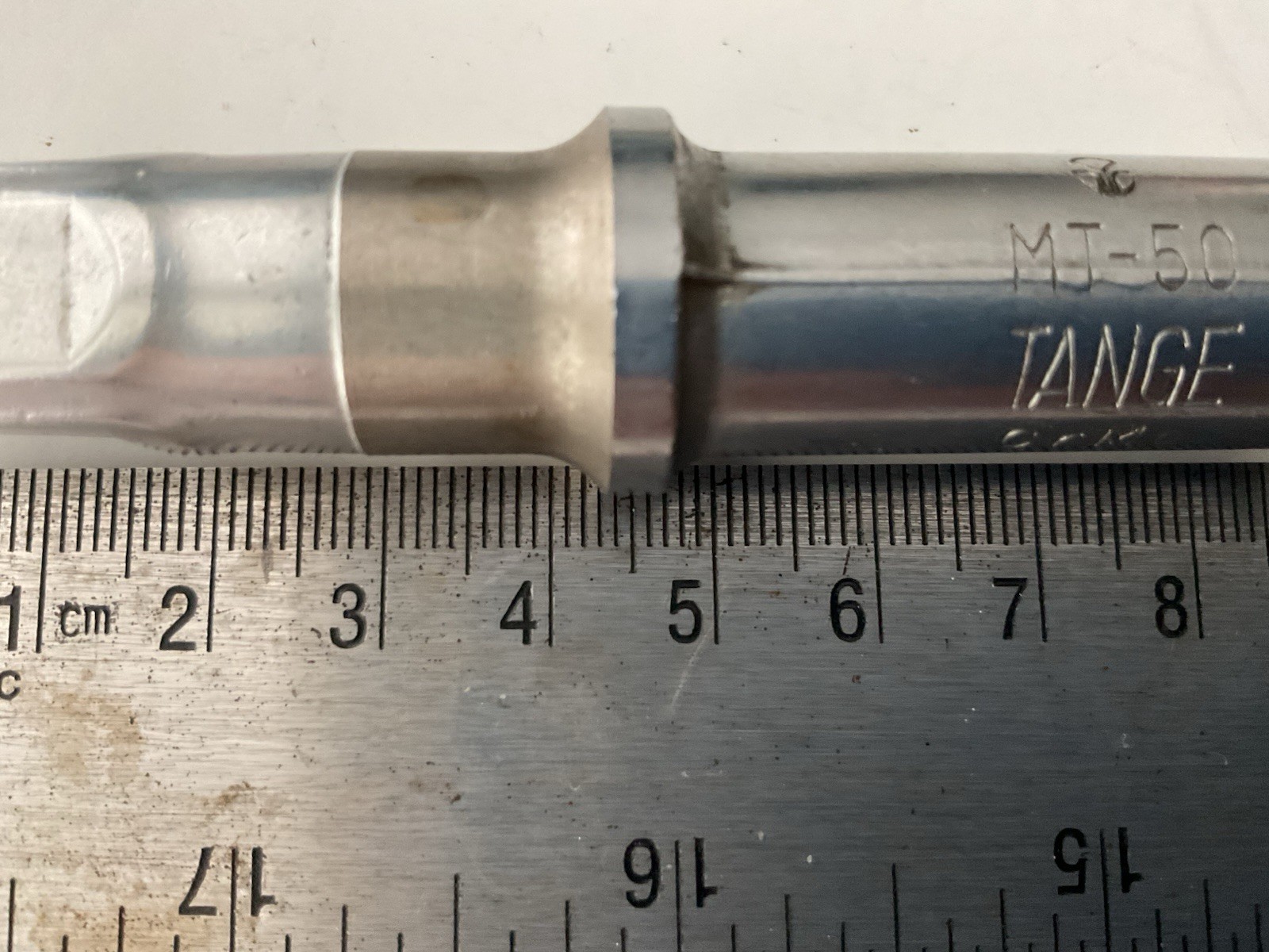 TANGE MT-50 Square Taper Bottom Bracket Spindle CroMo Vintage NOS 136mm
