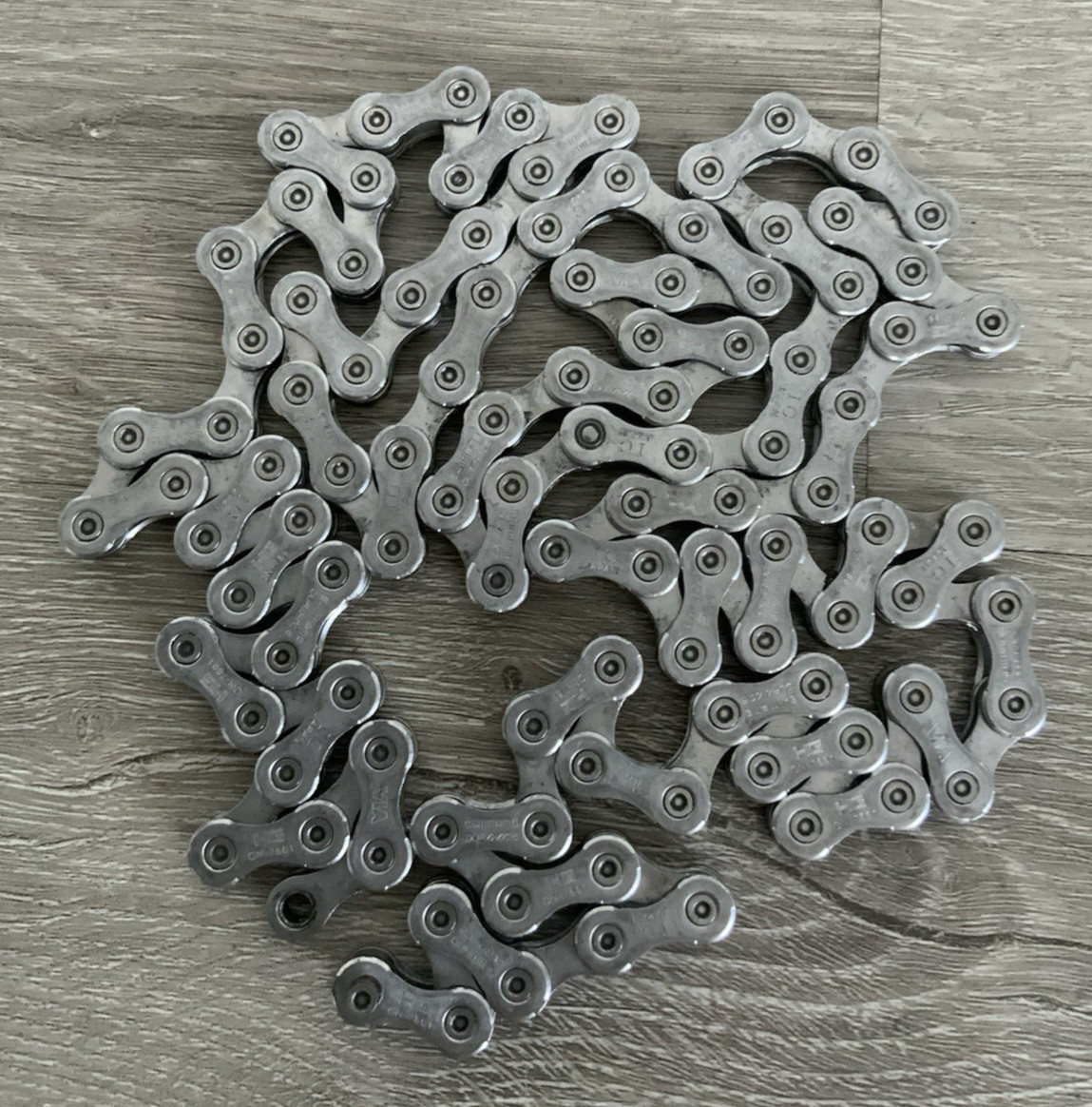 SHIMANO DURA ACE 10 SPEED CHAIN 106 LINKS MODEL 7801