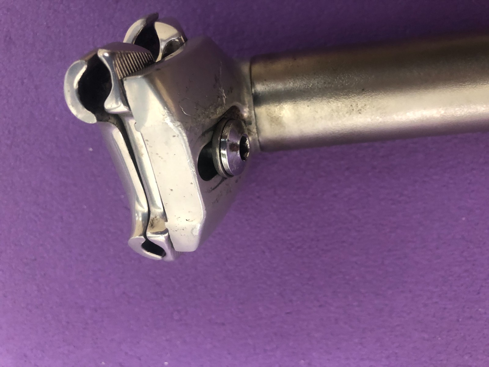Shimano XTR M900 seatpost 27.2mm x 330mm