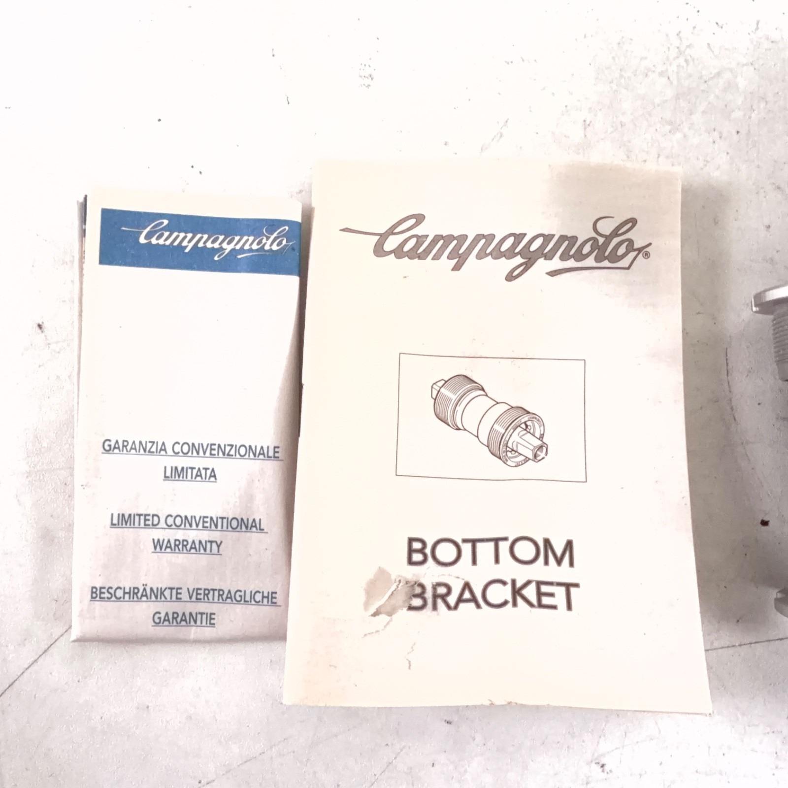 Campagnolo Veloce Square Taper bottom bracket 115.5mm English Threaded BB6-VL5G