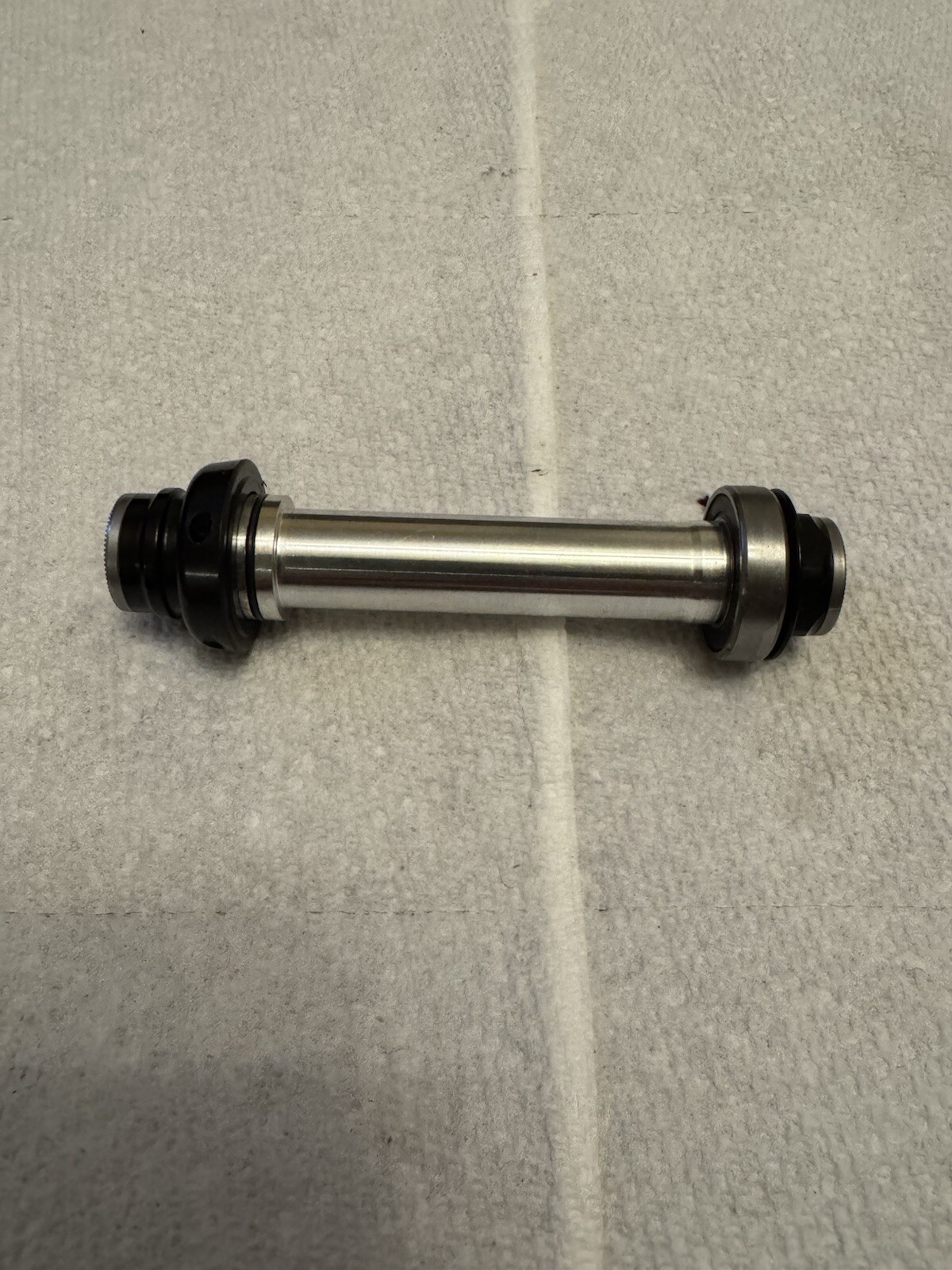 Onyx Ultra Hub Axle Kit