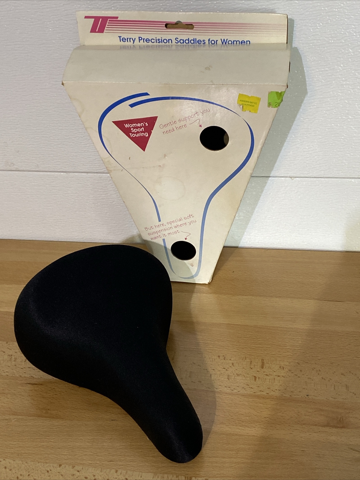 Terry Precision Women’s Sport Touring Bike Saddle Black Vintage NOS Taiwan 9.75