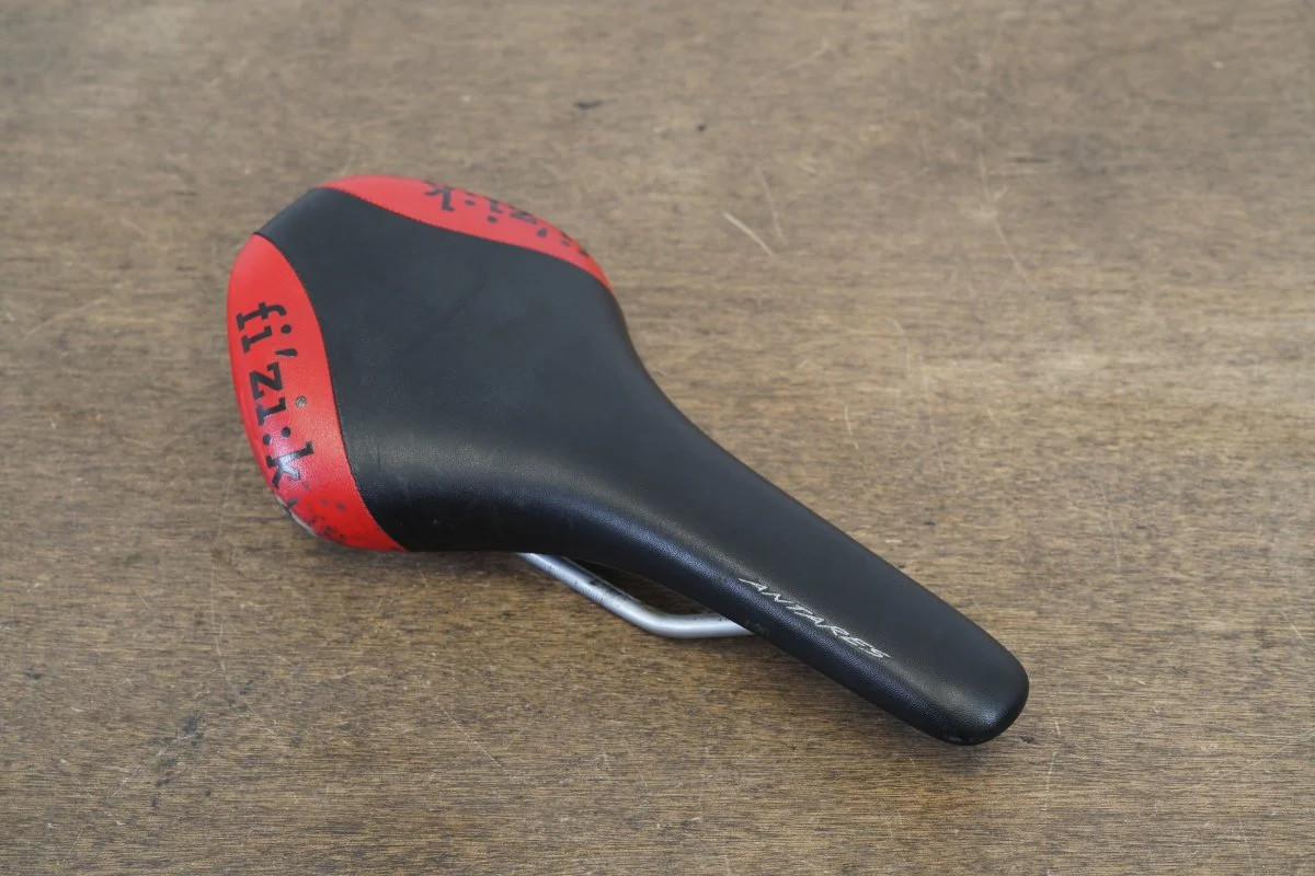 132mm Fizik Antares R5 Cr-Mo Rail Road Saddle 210g