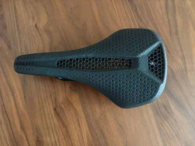 Specialized Phenom Pro Mirror 155mm Saddle Hollow Ti Rails