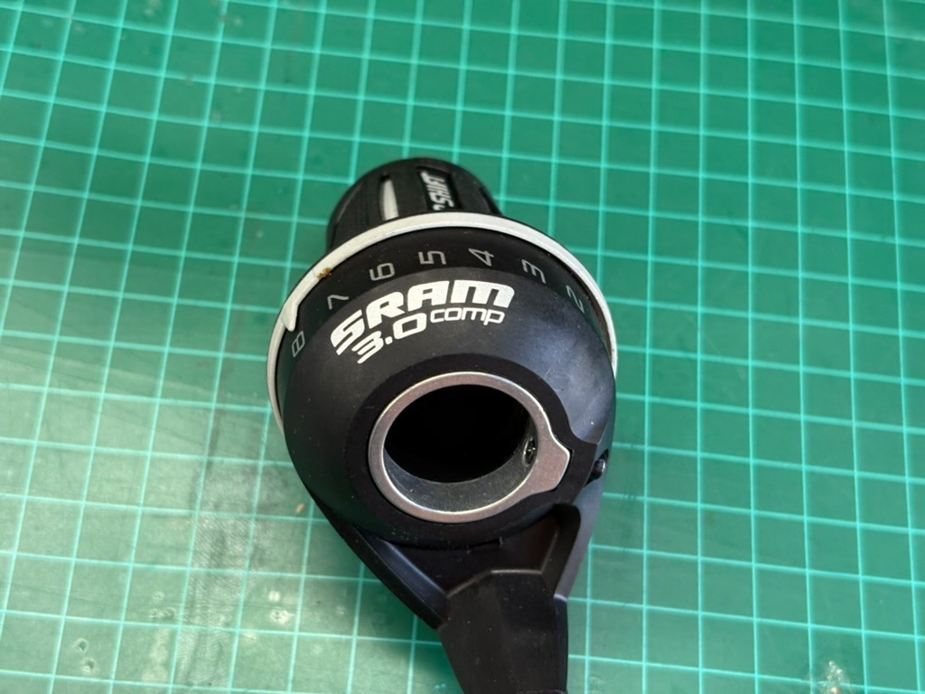 SRAM 3.0 Comp 8-Speed Right Grip Shift Twist Shifter