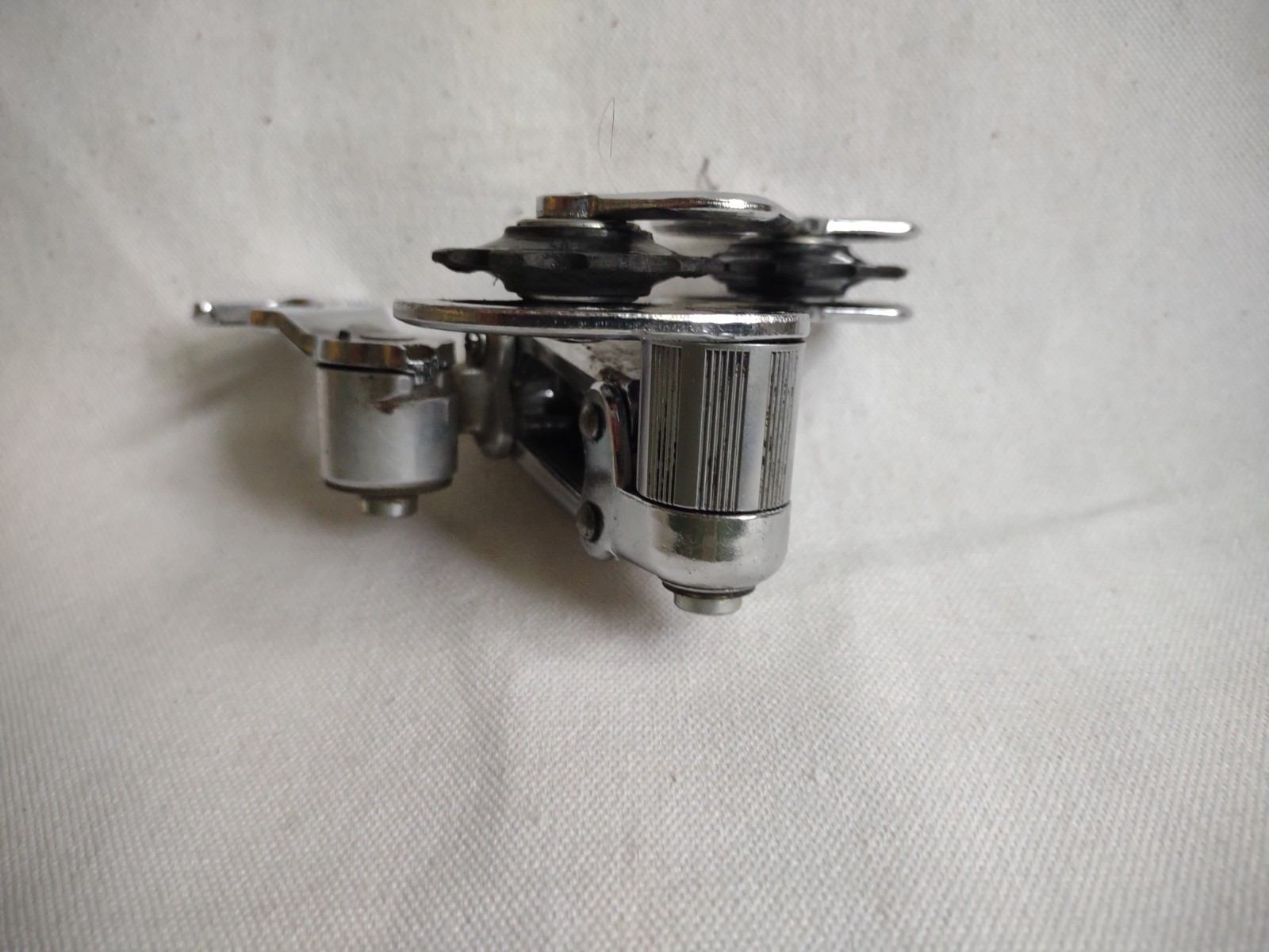 Vintage Shimano 400 Rear Derailleur Short Cage for 5/6/7 Speed Road Bikes