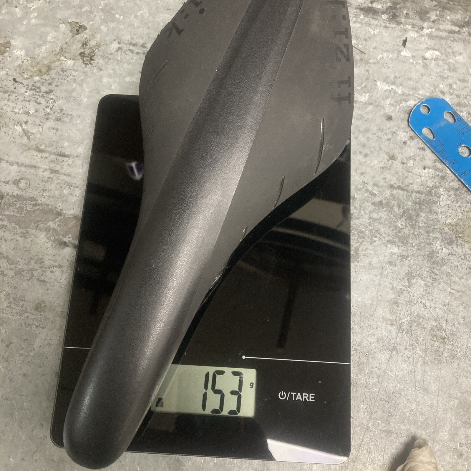 Fizik Arione R1 Carbon braided Rail Saddle 153 Grams regular 126mm width