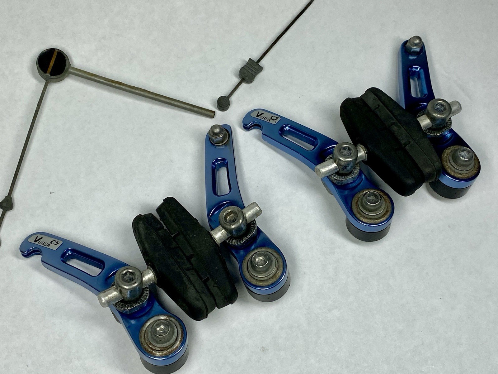 Dia-Compe Versa C5 Cantilever Brake Set Blue Anodized Front Rear Vintage MTB
