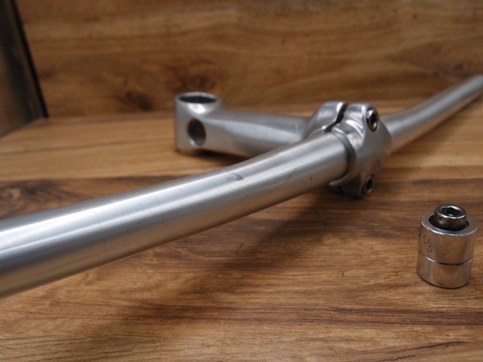 VGC 1995 MTB flat handlebar aluminium alloy + ahead 1 1/8 in stem
