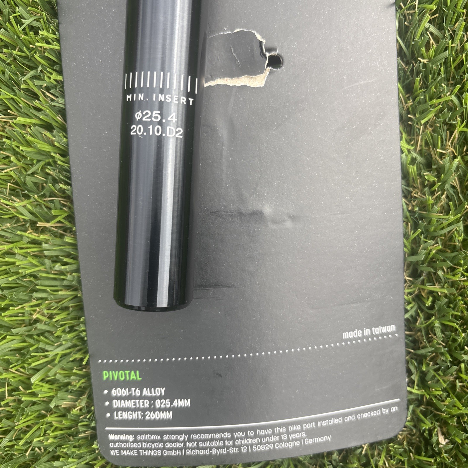 SALT Pivotal 260mm BMX Seat Post 25.4 Black