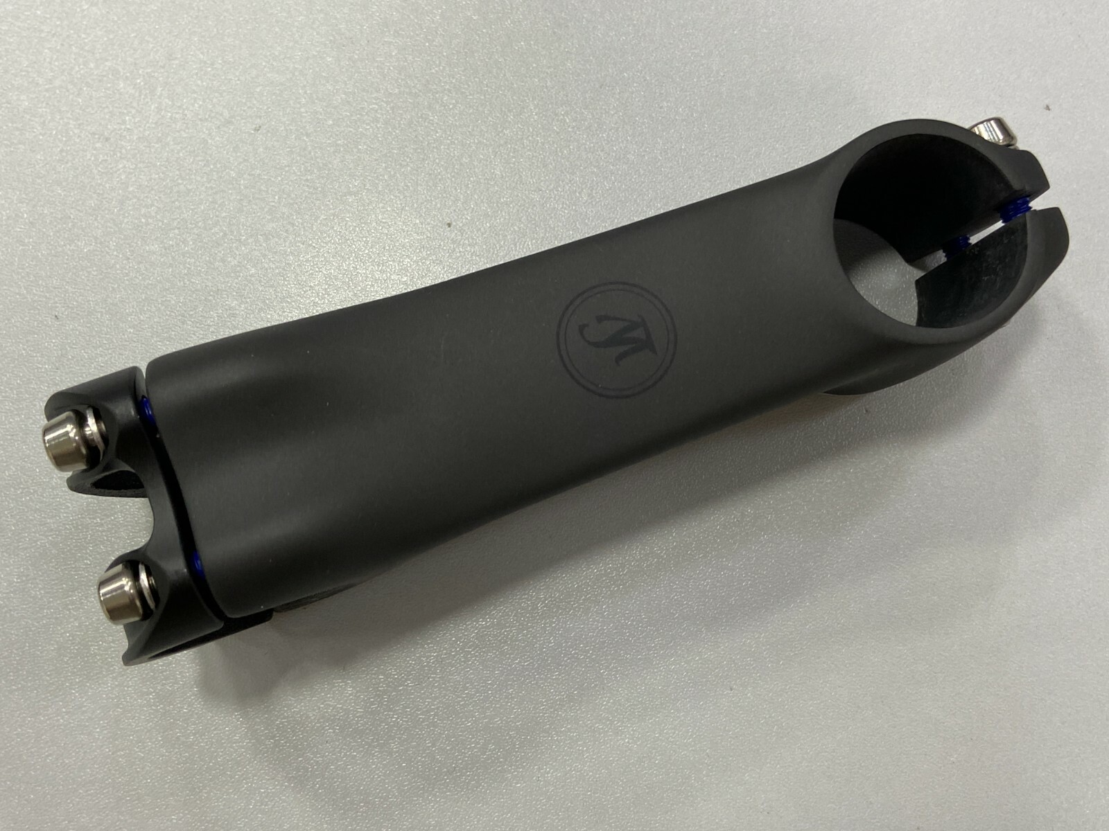 Lightweight Bugelhalter Elegant +/-6 degree 31.8mm Stem Matt-Black (Schwarz ED)