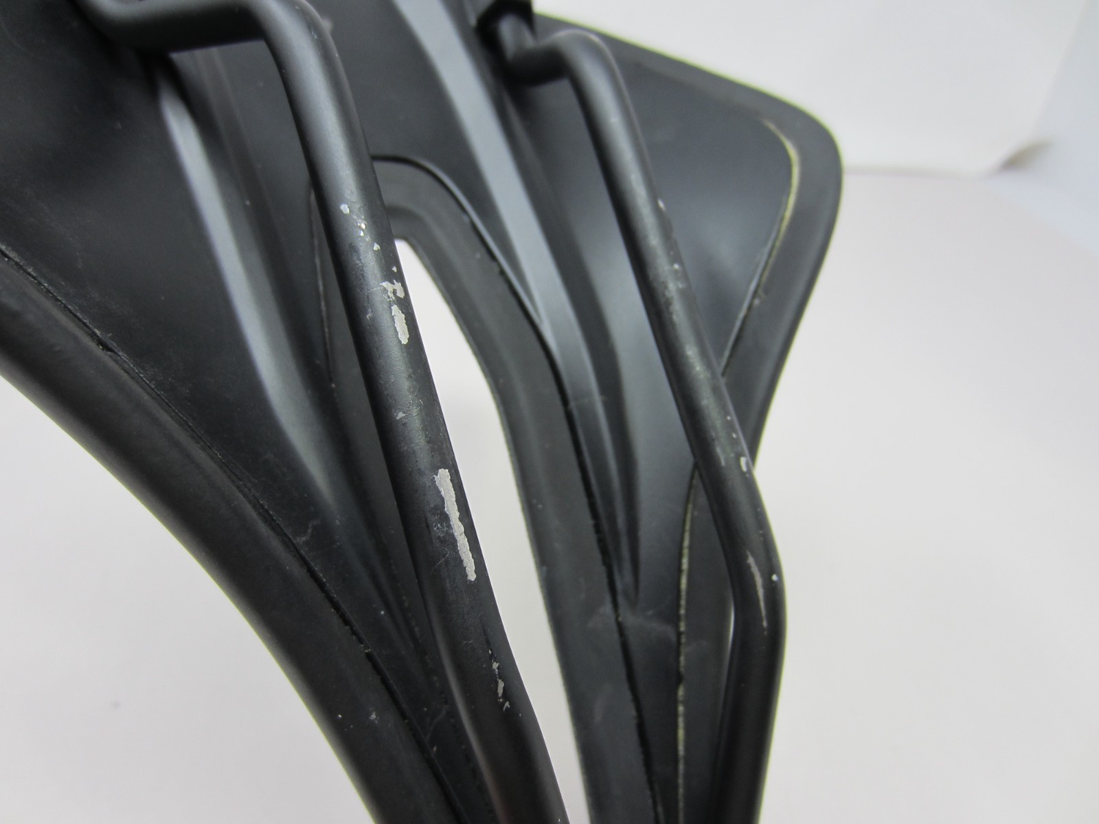 Specialized Power Bike Cycling Saddle W/ Hollow Titanium Rails 257g – Black