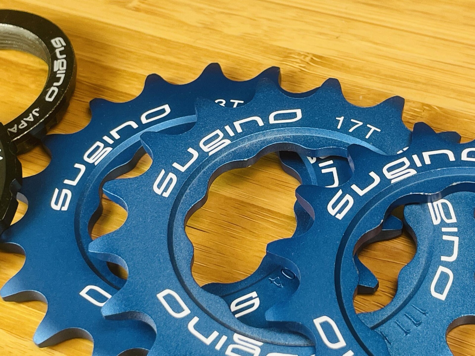 NOS Sugino Fixie Track Cog Set & Lockring 16t 17t 18t – Blue Anodized