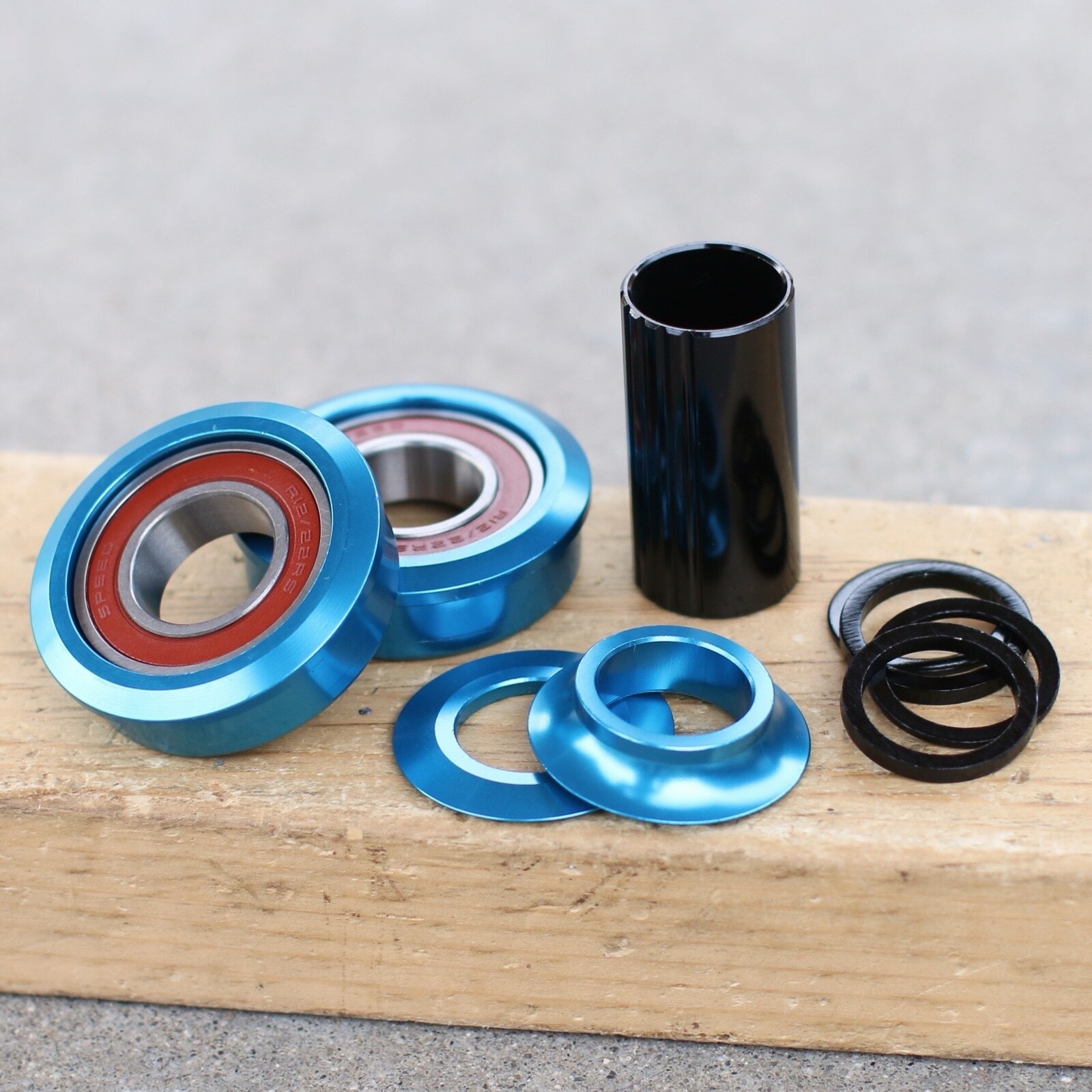 THEORY BMX AMERICAN BOTTOM BRACKET KIT BLUE SEALED BEARINGS ODYSSEY CULT