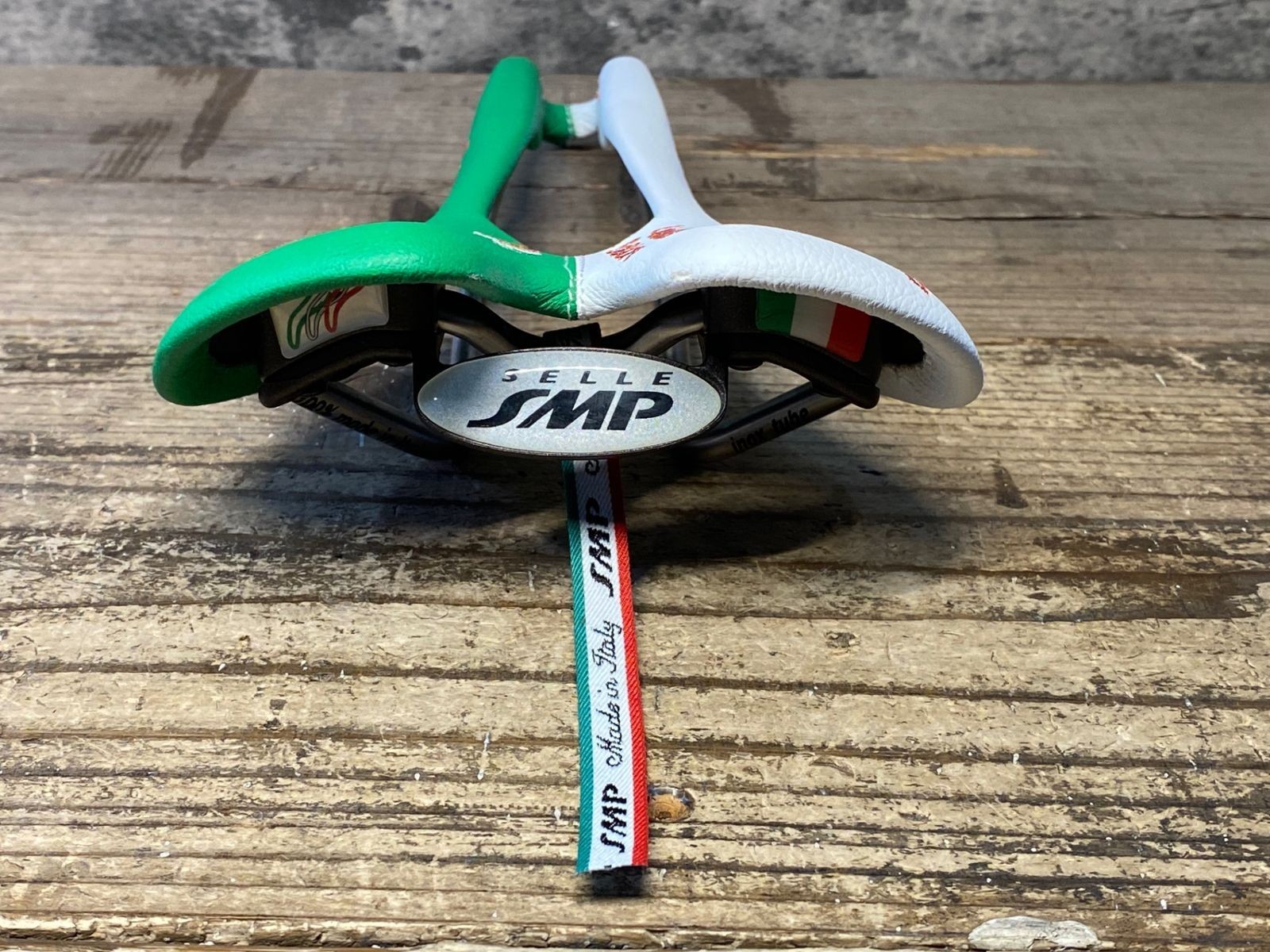 JA508 SELLE SMP forma Limited Edition Saddle White Green inox tube rail
