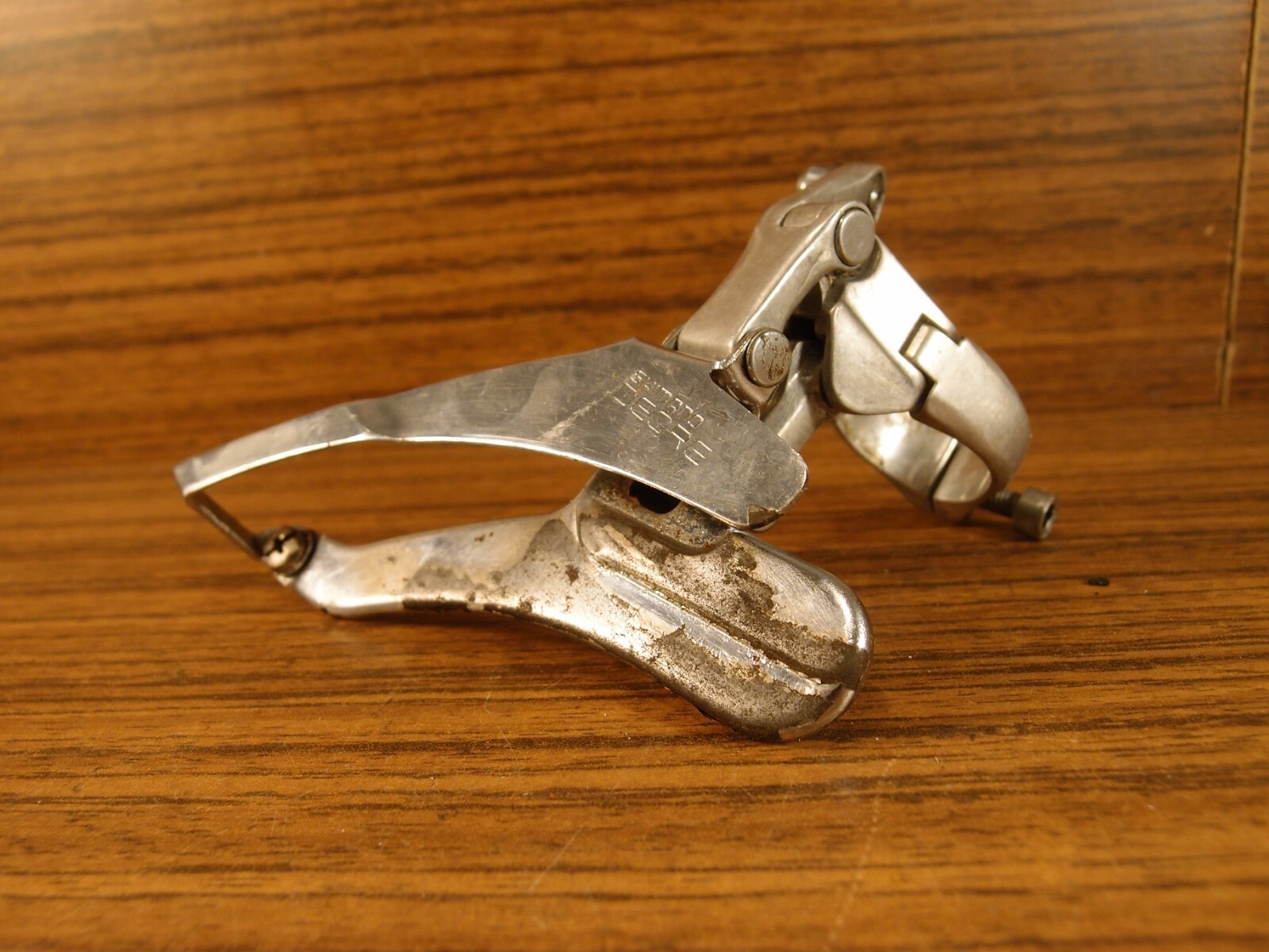 1987 MTB front derailleur Shimano Deore Alpine FD-MT60 VIA Japan bottom 28.6 mm
