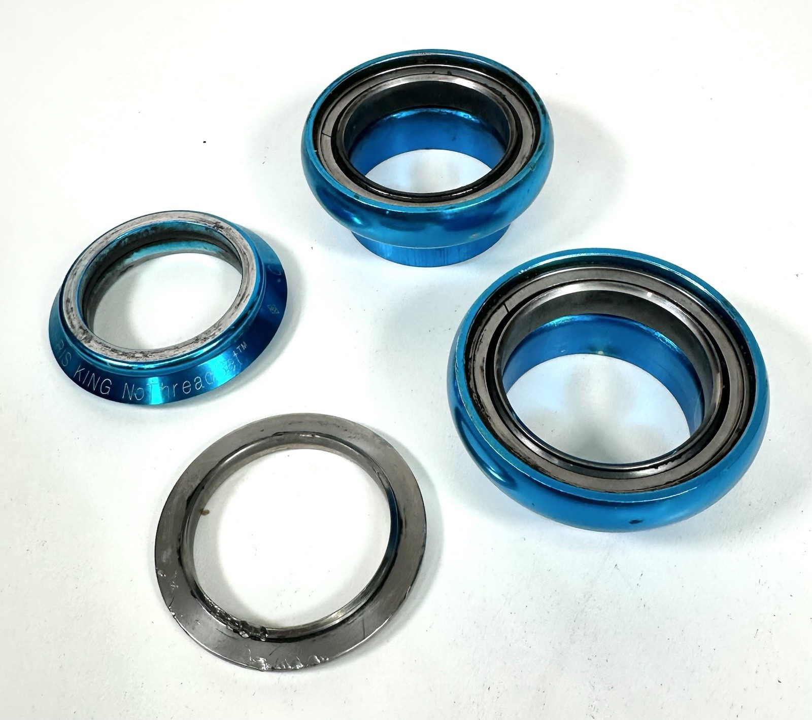 Vintage Chris King 1 1/8 Headset No Logo Blue Turquoise
