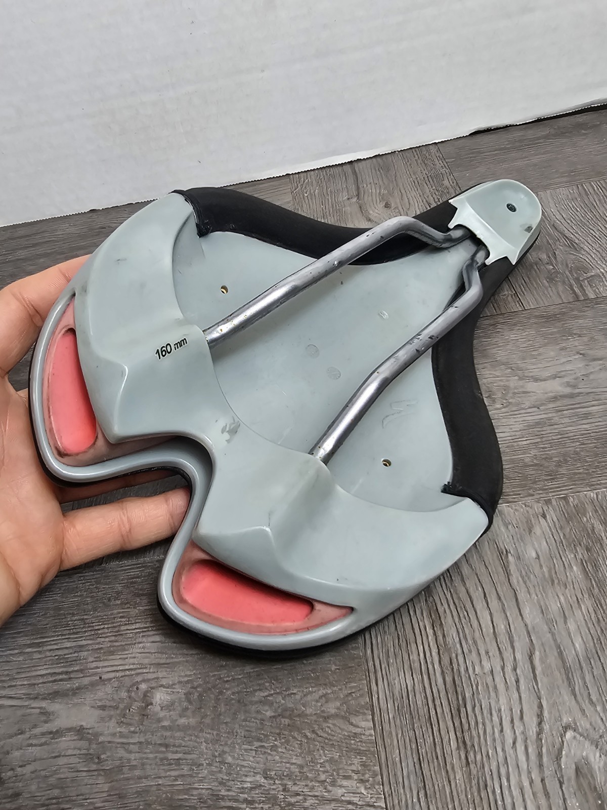 Specialized Sonoma Sport Body Geometry Women’s Bicycle Seat Saddle 160mm