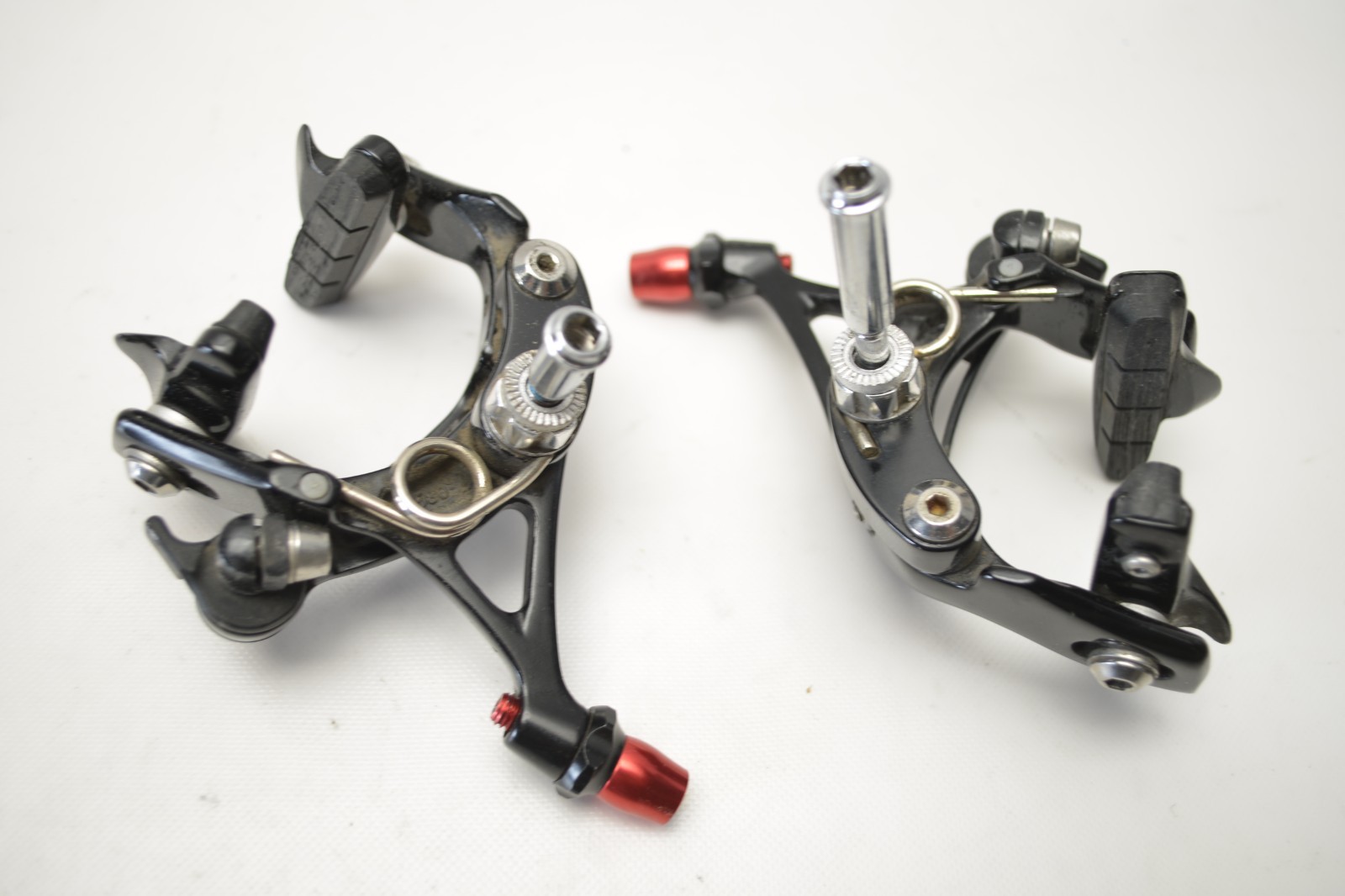 TEKTRO R580 BICYCLE RECESSED DUAL PIVOT SIDE PULL QR BRAKES SET 44 MM CENTER