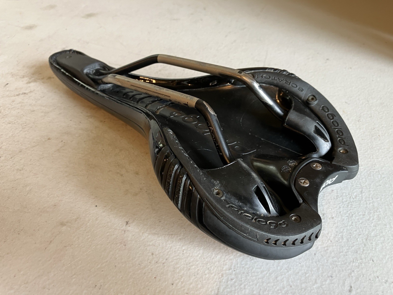 Prologo Scratch Pro Ti Solid Rails Composite Bicycle Saddle Super Light 265 grms
