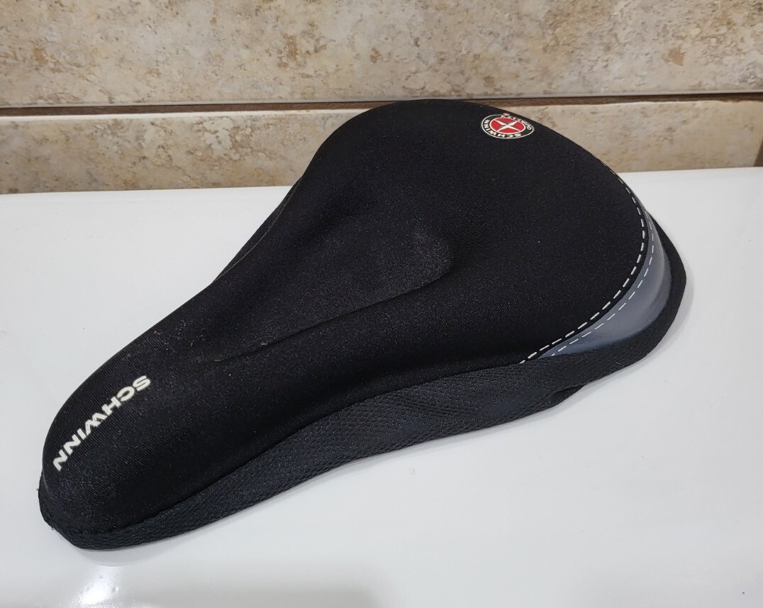 Schwinn Quality Gel Bicycle/Bike Seat Pad Black Adjustable