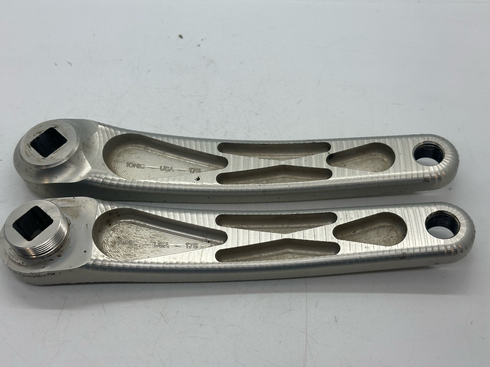 Vintage Ionic Billy Crankset Made in USA 175mm – See Description