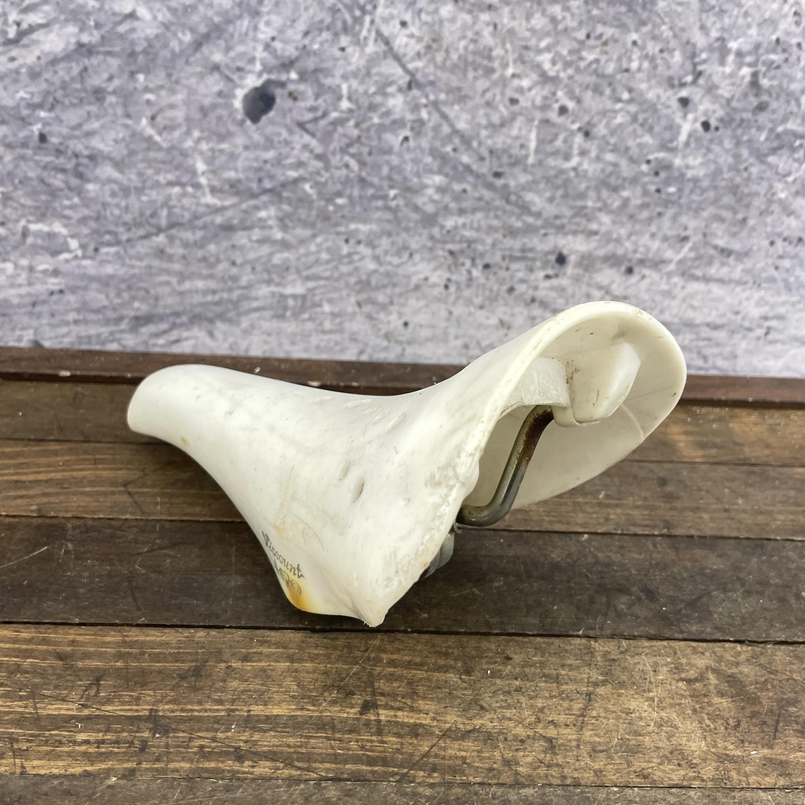 Vintage Viscount BMX Mini Aero Bicycle Saddle Seat White Pit Bike H292 1980s