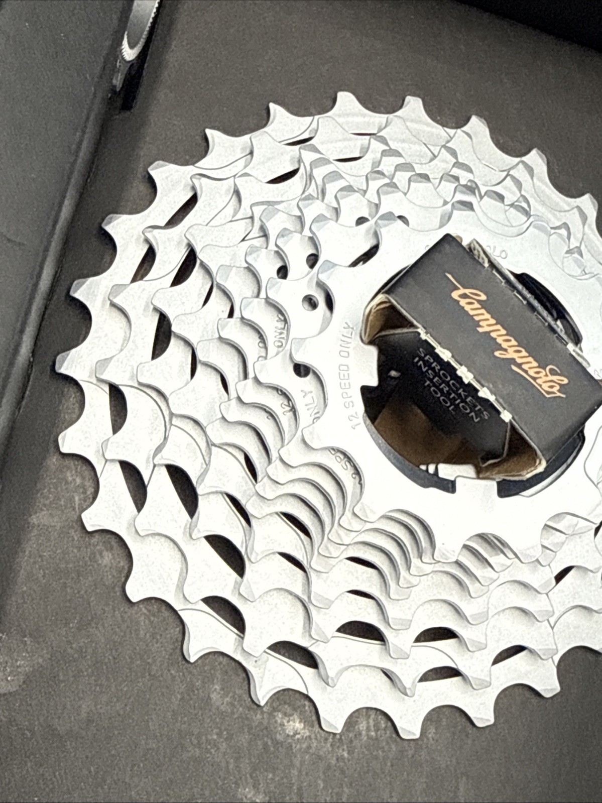 Campagnolo Super Record Cassette – 12 Speed, 10-27t, Silver NEW IN BOX MSRP $425