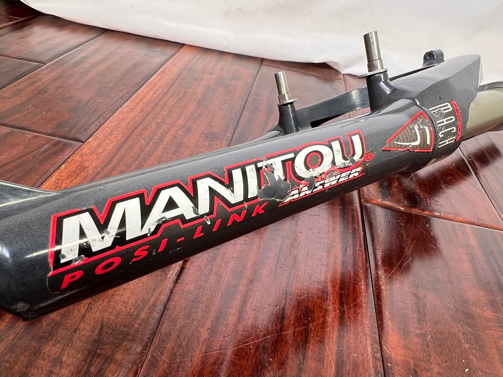 Vintage Manitou Mach 5 Pro XC Suspension Fork 1-1/8 V-Brake 26in Retro MTB