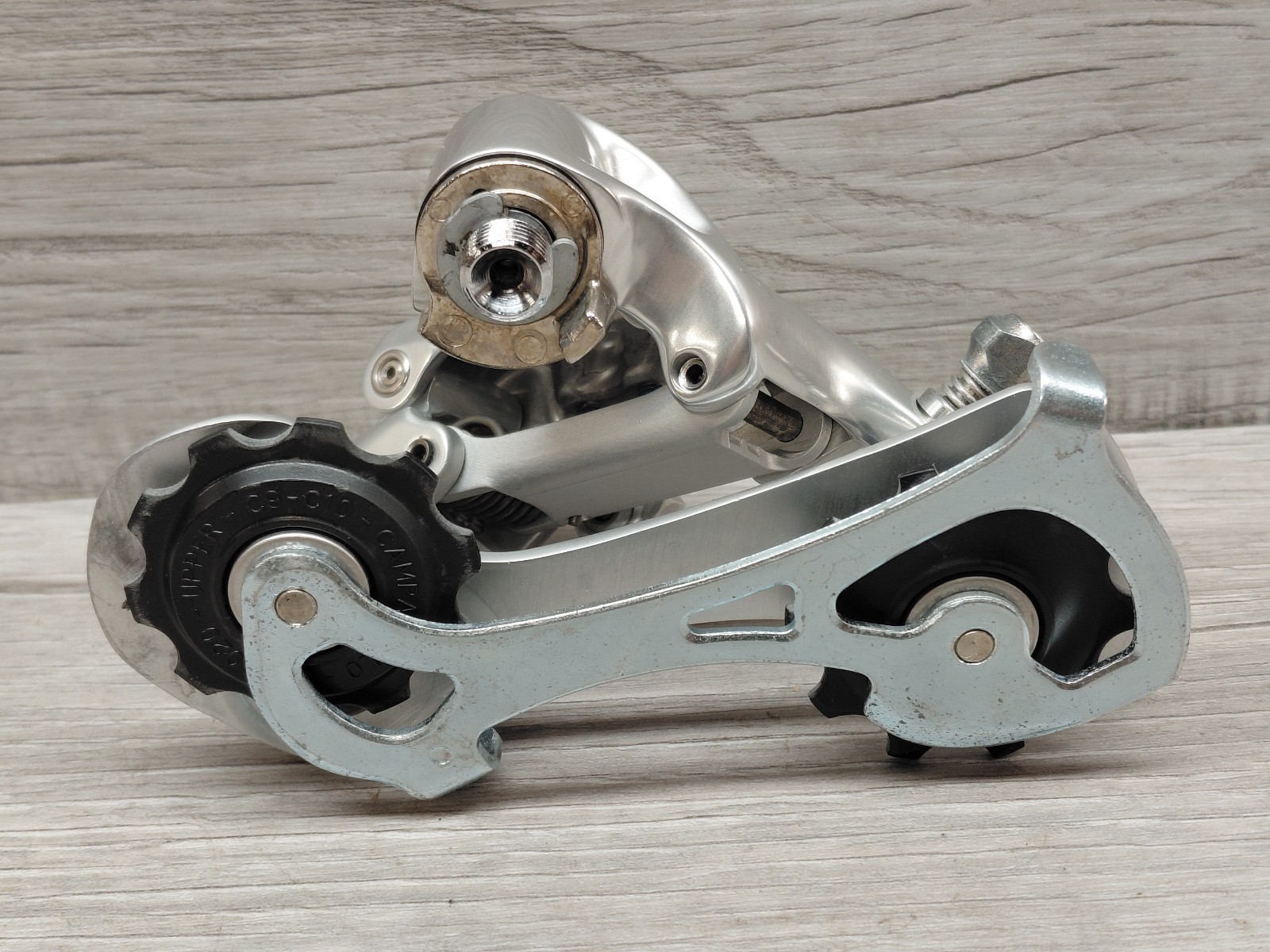Campagnolo Veloce 10 Speed Medium Cage Rear Derailleur RD-11 VS XLM – Silver