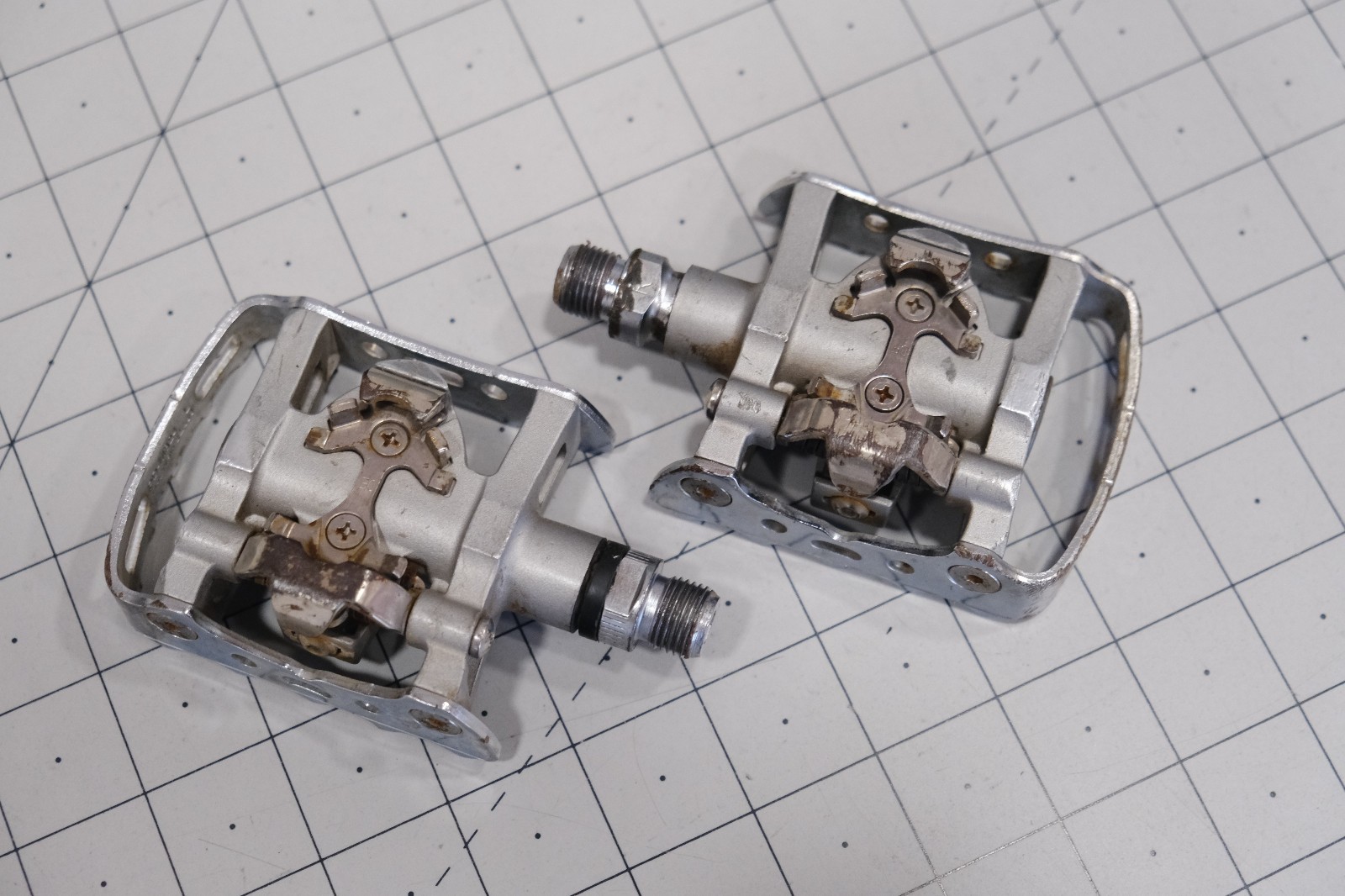 Shimano PD-M324 Dual Sided Clipless Pedals Flat Touring Mountain