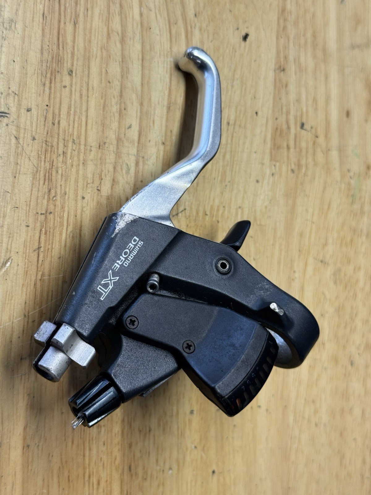 Shimano Deore XT ST-M739 3×8 Speed Rapidfire Shifter Brake Lever Set V-Brake