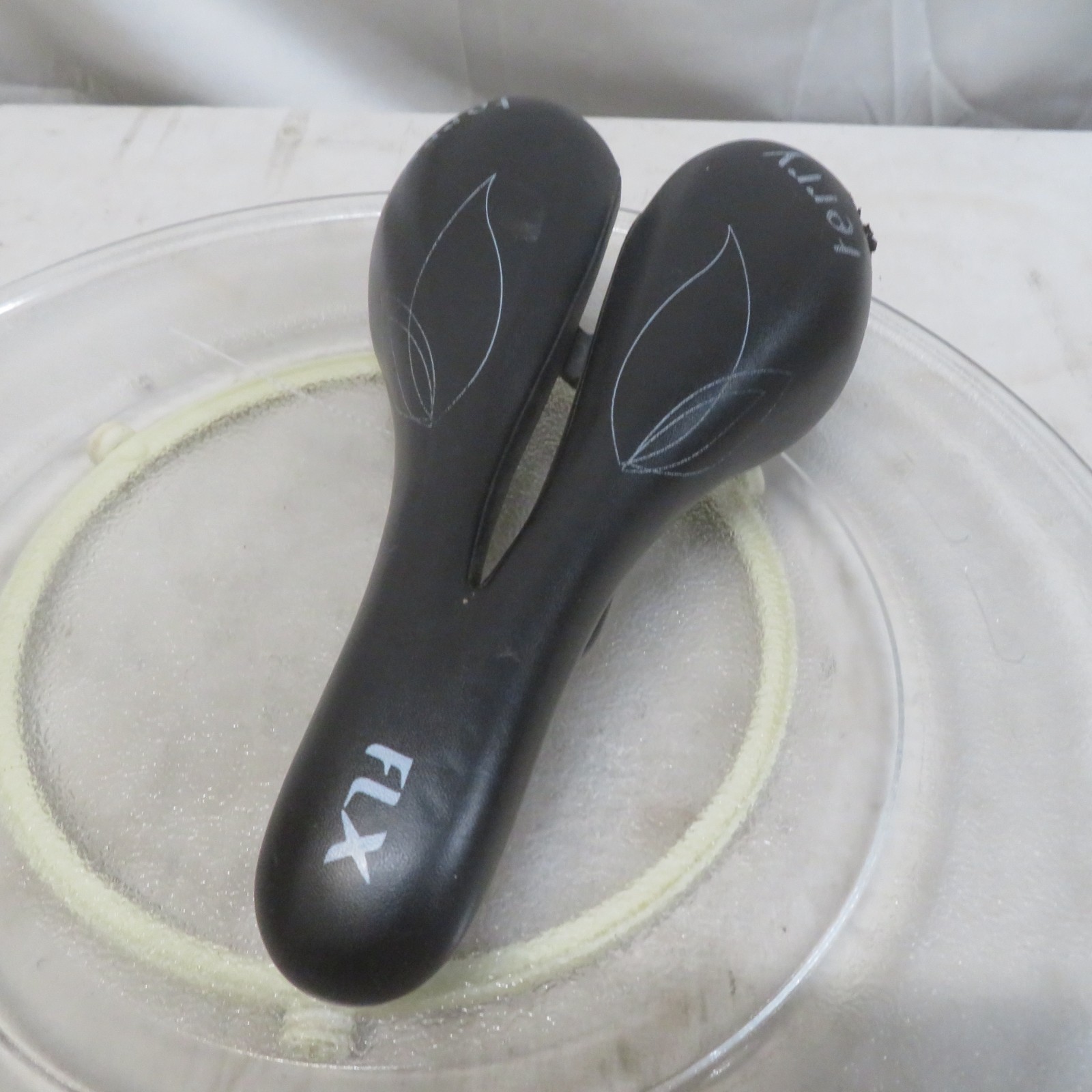 Terry FLX Women’s Split Engineering Manganese Rails Racing Bicycle Seat Saddle