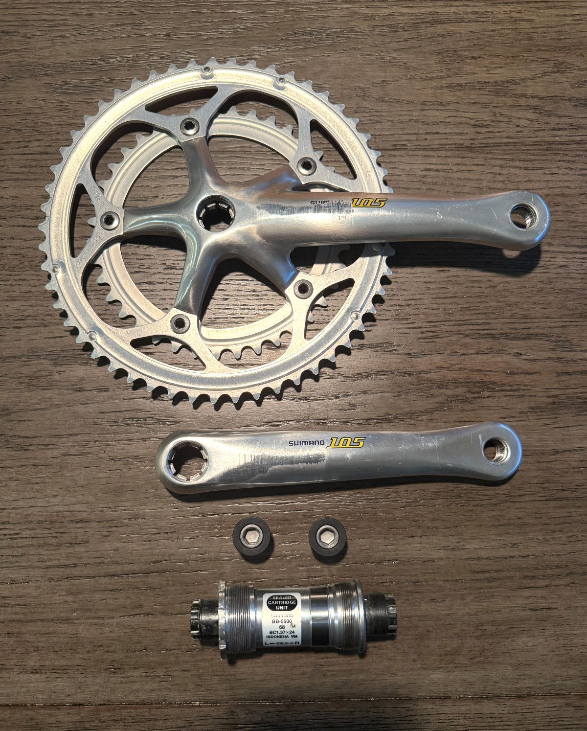 Shimano 105 9 spd crankset 175mm w chainrings 53/39 with BB-5500 bottom bracket