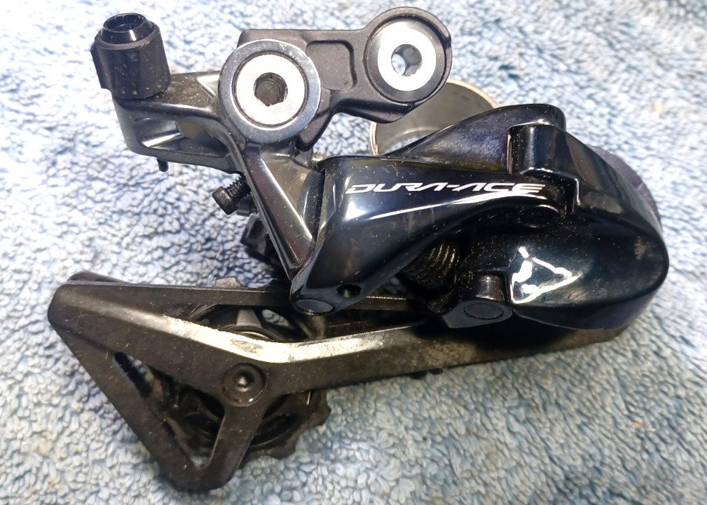 VGC, used, Shimano Dura Ace RD-R9100, 11 Speed, Cable Shift Rear Derailleur