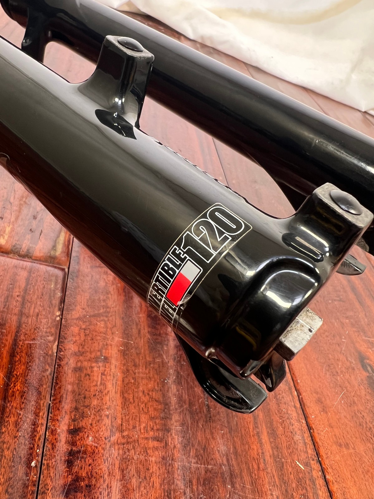 Vintage Manitou Black Fork 1-1/8” 100mm QR Disc/Rim 26″ leaking oil Retro MTB