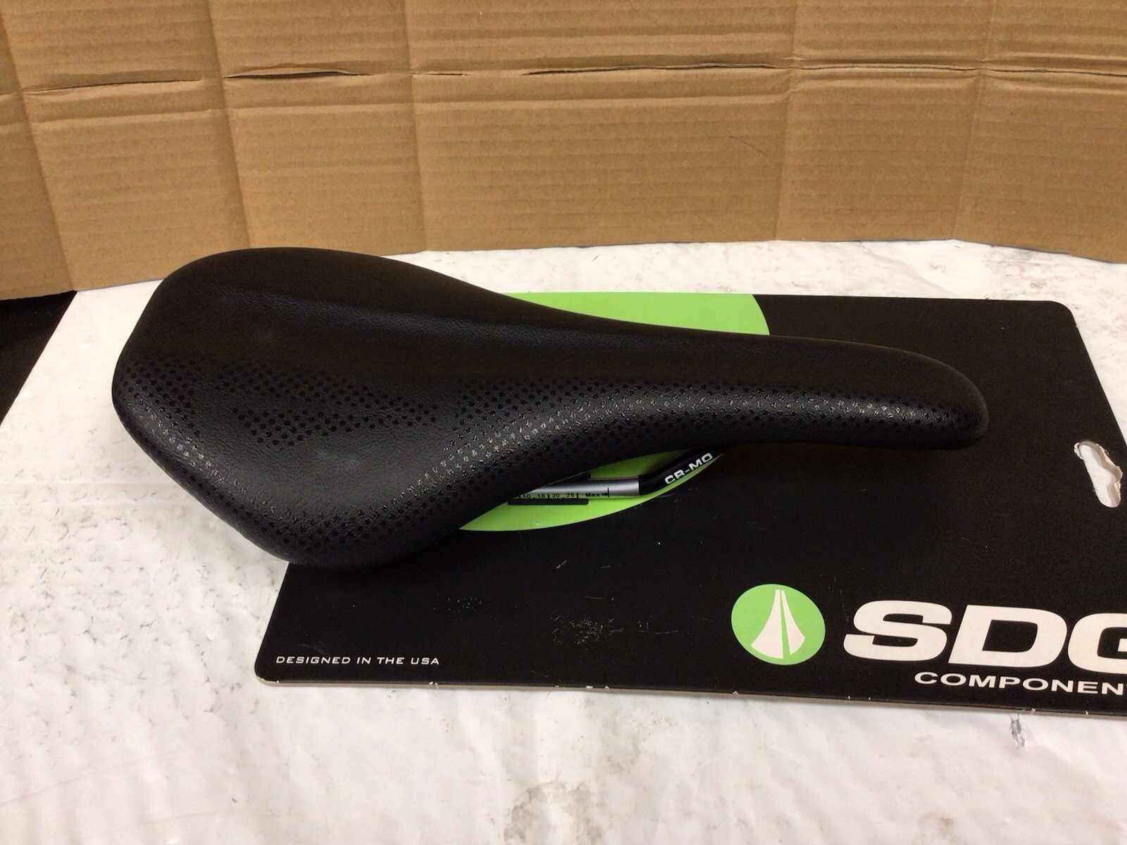 SDG Components Duster P RL 140x285mm Saddle Chromoly Rails
