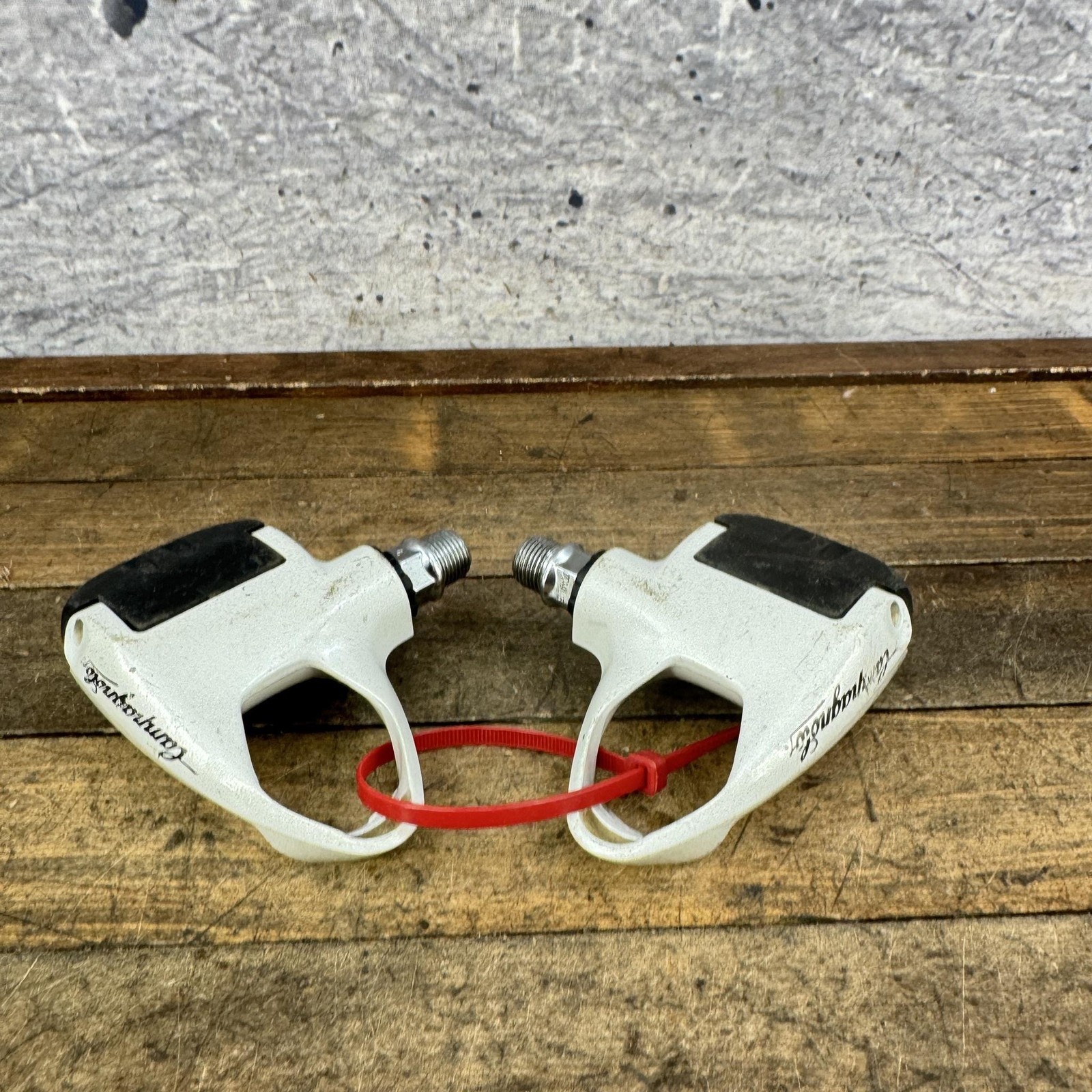 Vintage Campagnolo Pedals Clipless White 9/16 In Road Race Bike Pair Eroica