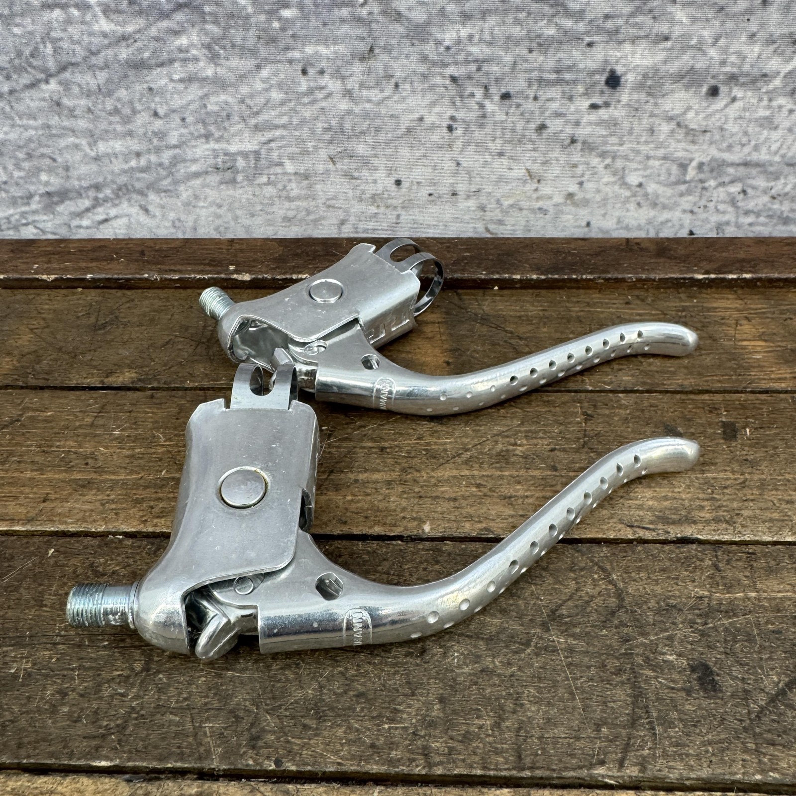 Vintage Weinmann Brake Levers Pair Silver 1979 4-Finger Road Bike Touring Parts