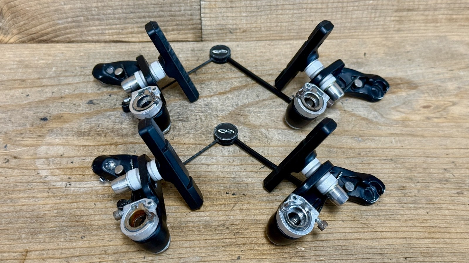 Avid Shorty 4 Canti Cantilever Brake Set w/ Bridge Wire