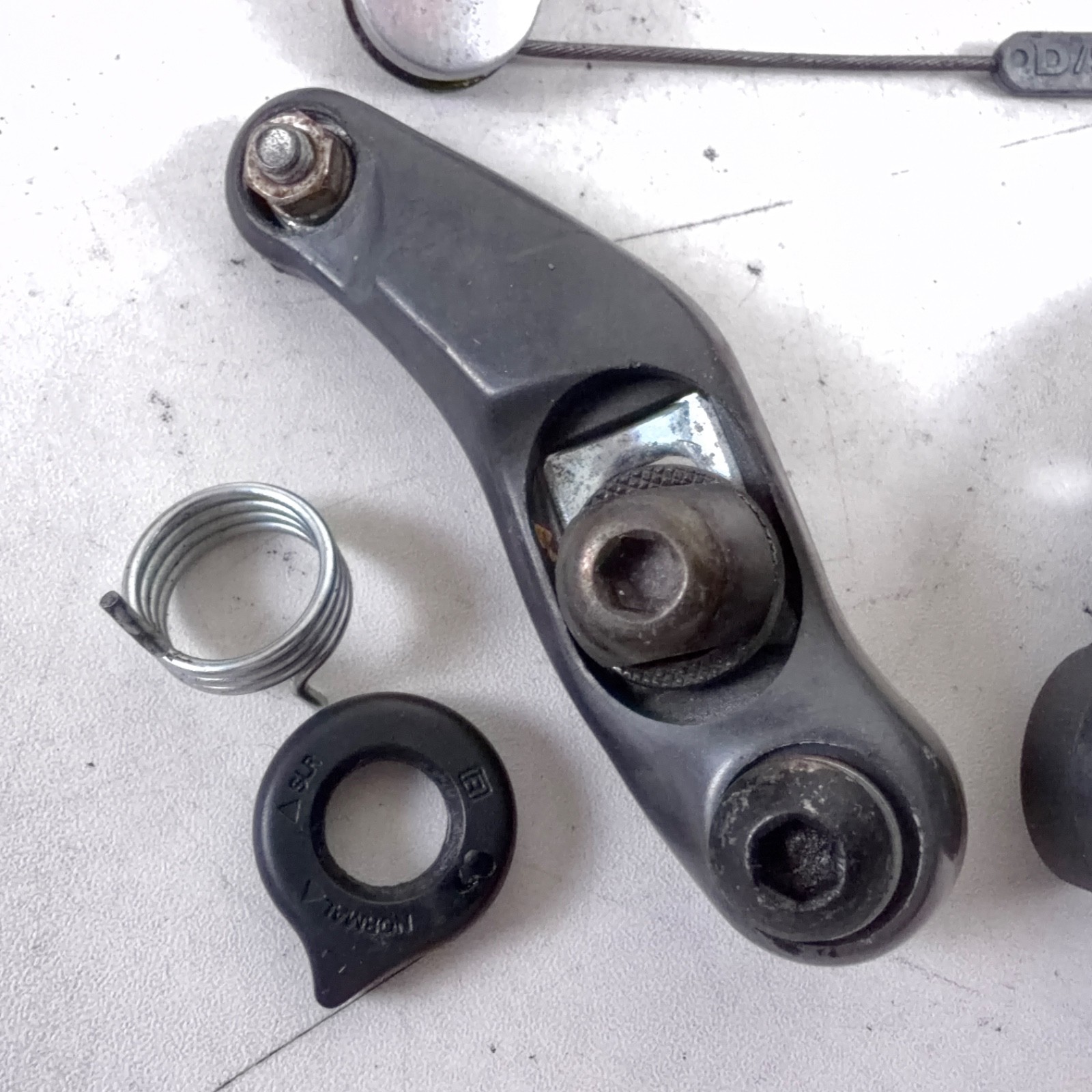 Shimano Vintage 200GS BR-M201 Cantilever Brake Set F/R