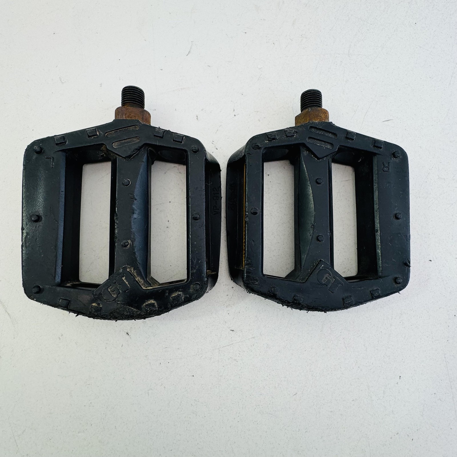 Vintage GT VP-912 Platform Bike Pedals Pair Black 1/2in BMX Bike Plastic A50