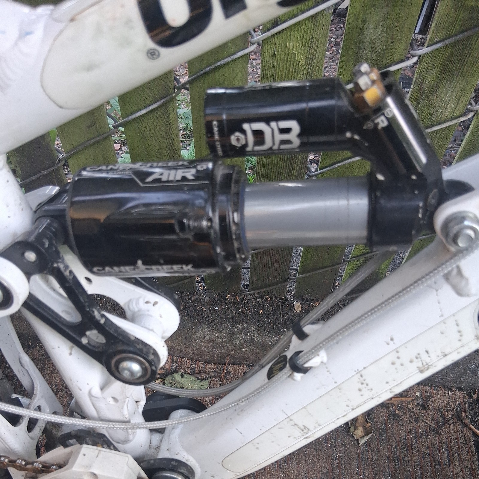 CANE CREEK DB AIR Rear Shock 8.5 x 2.5 MTB Mountain Bike Suspension Excellent