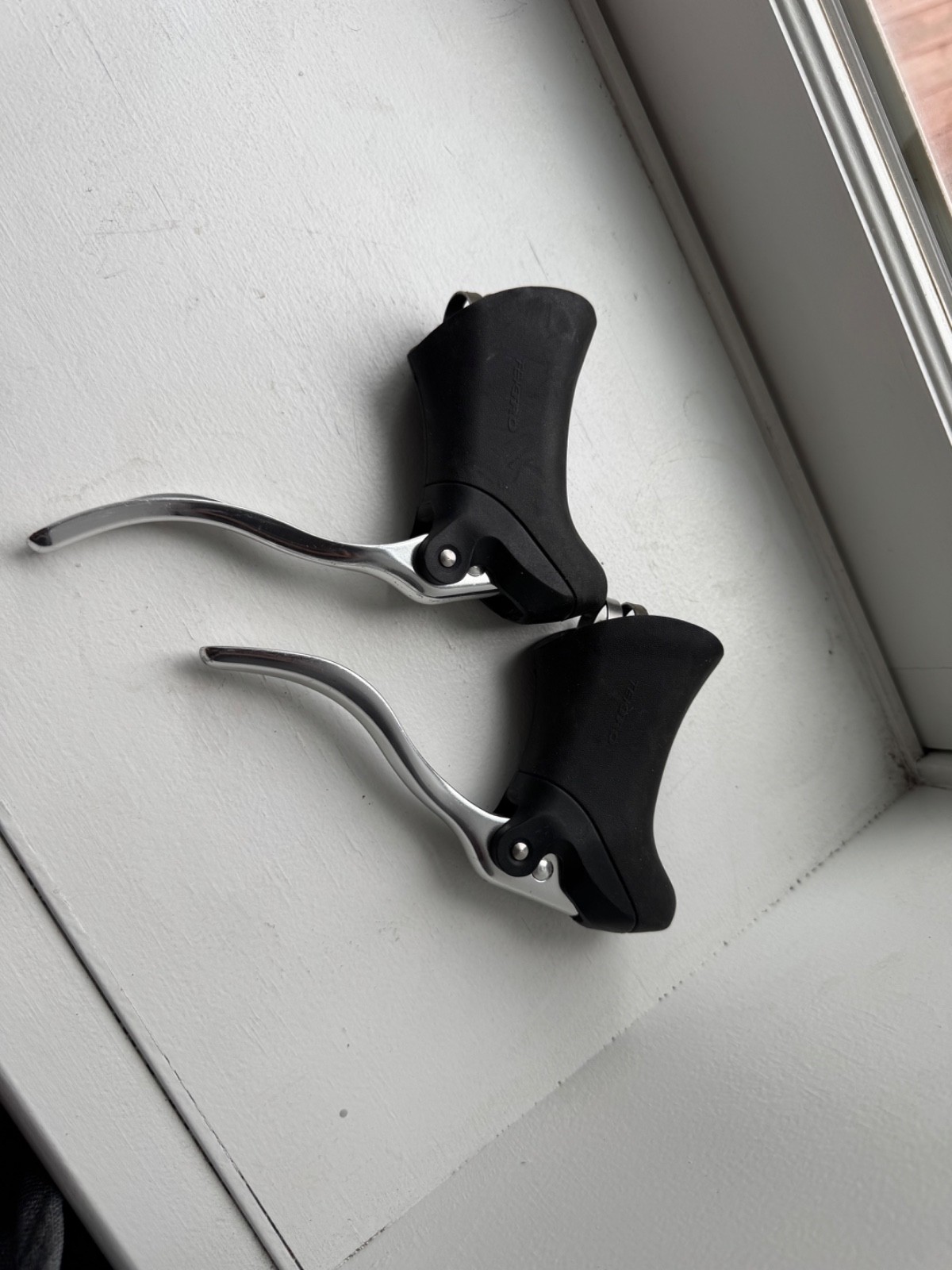Tektro RL340 Aero Brake Levers Drop Bar Road Black 23.8 24.2 mm A6