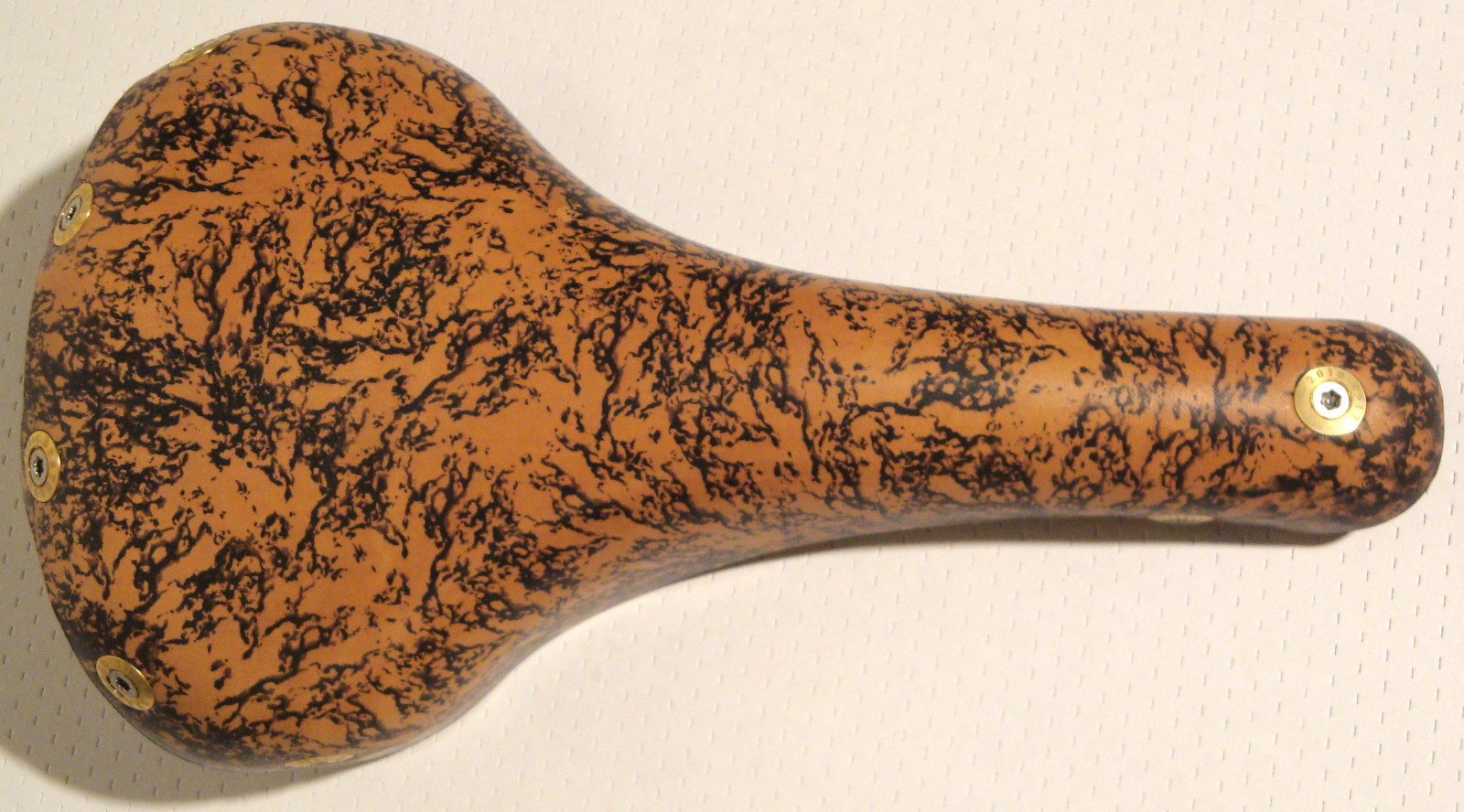 NEW GILLES BERTHOUD SADDLE SEAT ARAVIS CORK MADE IN FRANCE IDEALE BROOKS