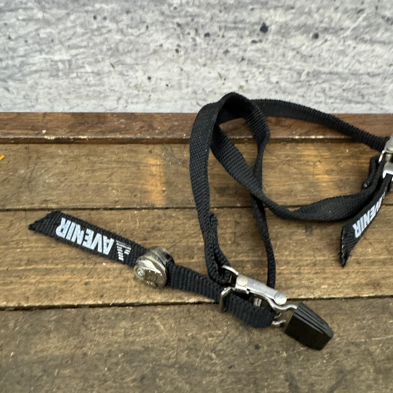 Vintage Avenir Bicycle Toe Clip Pedal Straps Pair Black Nylon Cam Cycling 90s