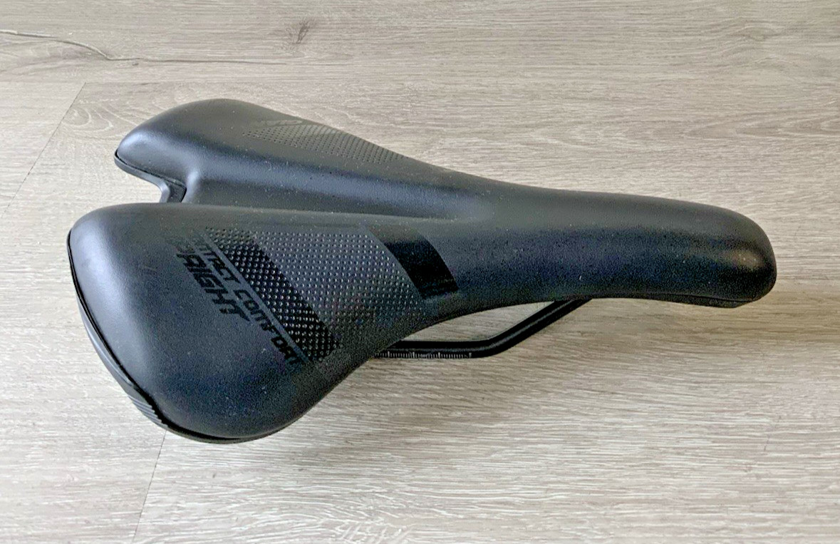 GIANT CONTACT COMFORT SADDLE 360 GRAMS CHROMOLY RAILS 162 MM X 275 MM