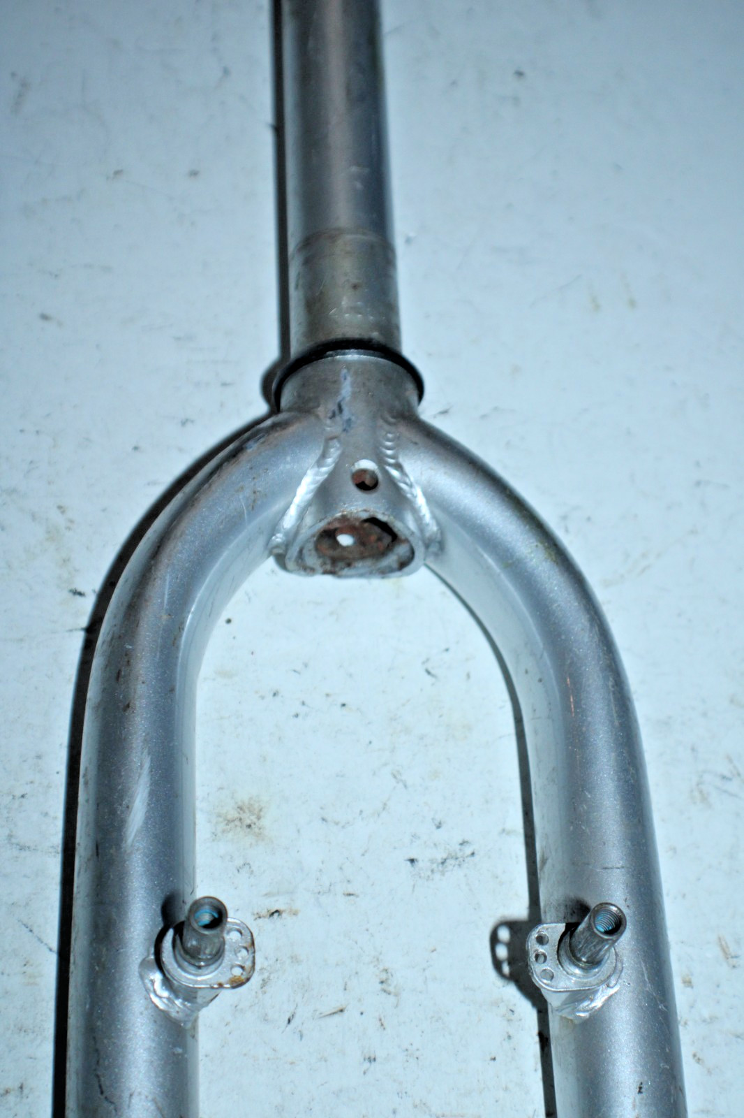 Aricid MTB Hybrid Bike Fork 26″ 11/8″ Threaded 195mm Silver Steel Rigid Ships US