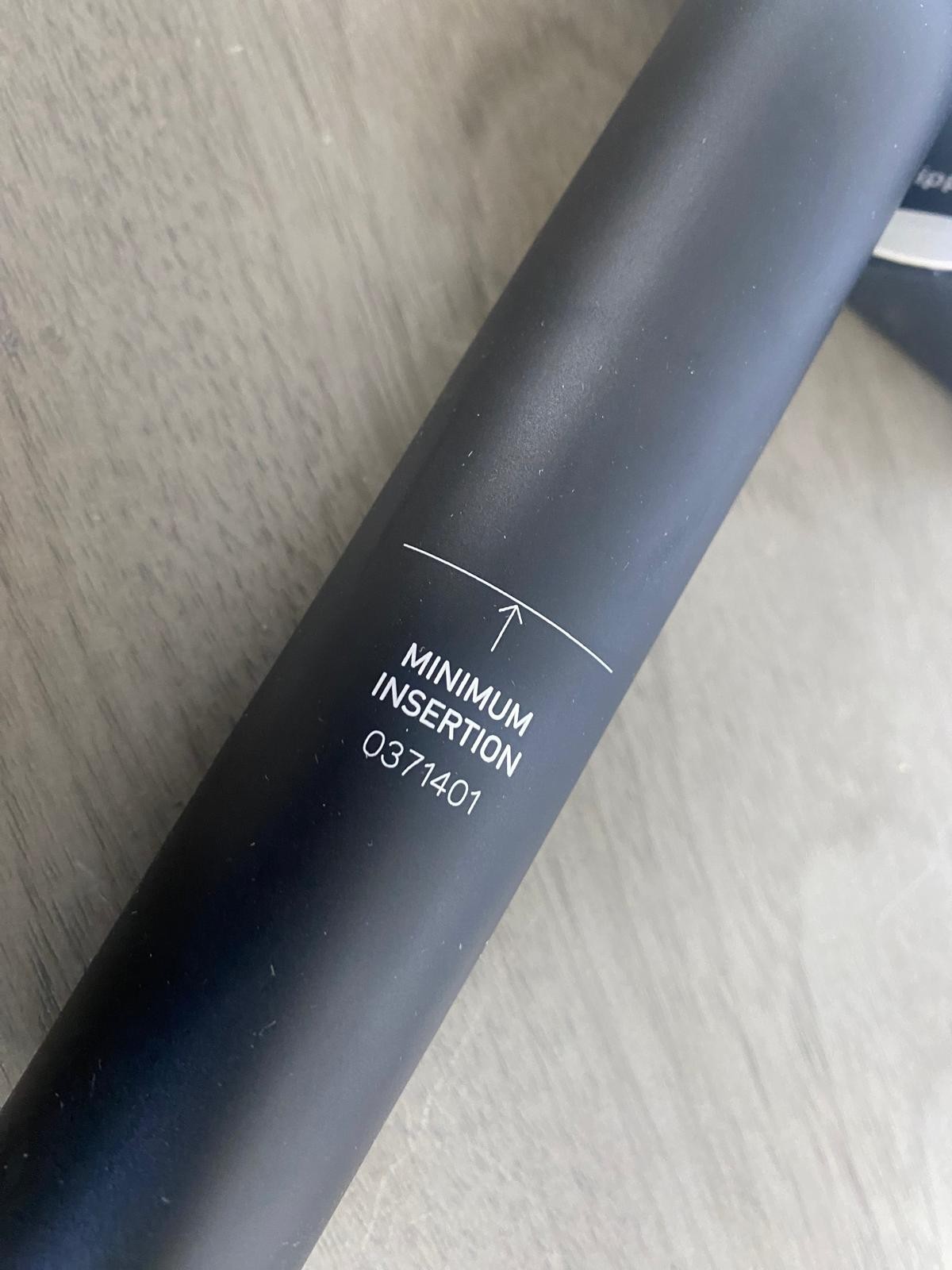Zipp Service [5933] Course Seatpost Blast Black, 20/350mm/31.6
